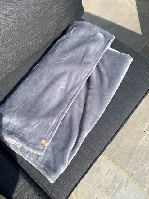 Luxury Microfleece Dog Blanket in Silver Grey or Caramel